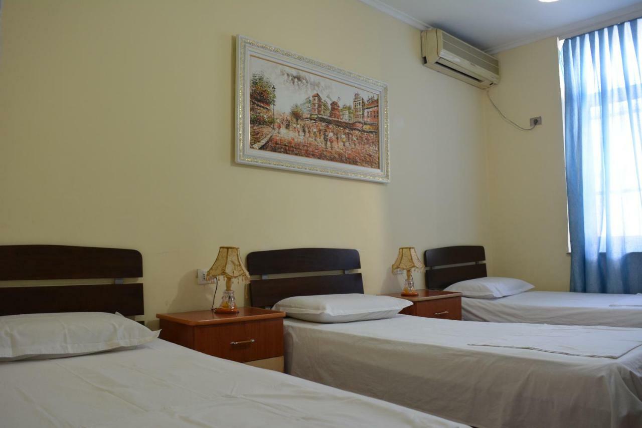 Hotel Republika Tirana Eksteriør billede